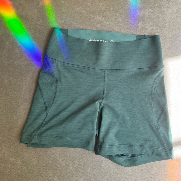 TechSweat Core Short - Outdoor Voices - Green - SMALL - Picture 5 of 8